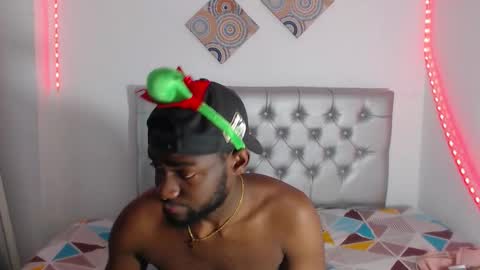 Andrew  online show from 15, 12, 2025