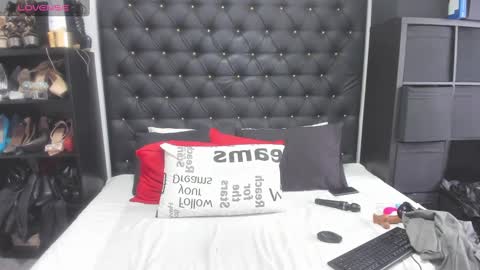 LoveDirtyPlay online show from 25, 1, 2025