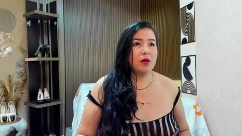 Snapshot of bbwluxurymuse chatting on 3, 5, 2026 bbwluxurymuse online show from 3, 5, 2026