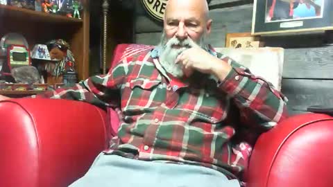 Snapshot of bbwlvr16 chatting on 26, 10, 2025 bbwlvr16 online show from 26, 10, 2025