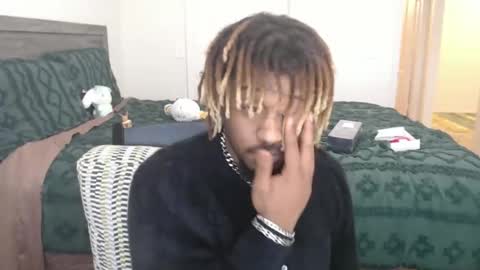 bby_julesss online show from 19, 12, 2025