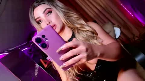 bby_lexielore69 online show from 19, 10, 2025