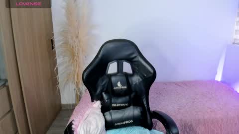 Snapshot of bbycami_ chatting on 10, 4, 2026 Cami online show from 10, 4, 2026