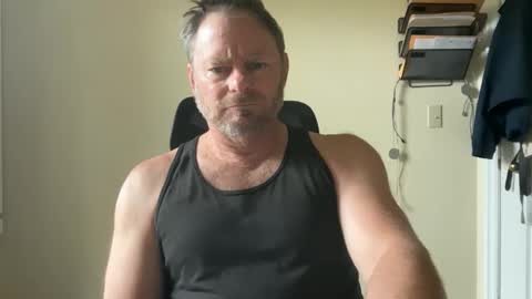 Snapshot of bcjonny chatting on 28, 4, 2026 BCJonny online show from 28, 4, 2026