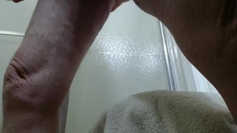 Snapshot of bcmcmd chatting on 4, 10, 2025 bcmcmd online show from 4, 10, 2025