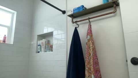 Snapshot of bd_energy_drink chatting on 1, 2, 2025 bd_energy_drink online show from 1, 2, 2025