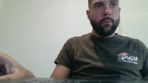 Snapshot of bdemwi2588 chatting on 5, 5, 2026 bdemwi2588 online show from 5, 5, 2026