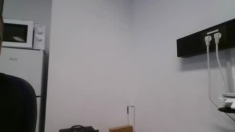 Snapshot of bdsm_s chatting on 22, 6, 2026 bdsm_s online show from 22, 6, 2026