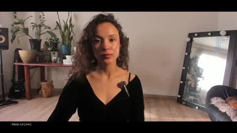 Call me Bells  Next Stream on Wednesday    Feb 26  online show from 11, 3, 2025