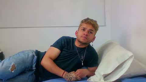 Sara  Juan online show from 29, 12, 2024