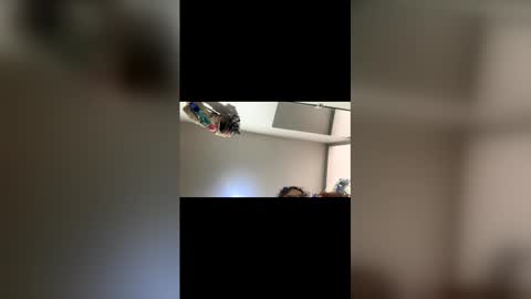 Sara  Juan online show from 27, 11, 2025