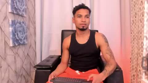 Snapshot of beako_strong chatting on 21, 7, 2026 beako online show from 21, 7, 2026