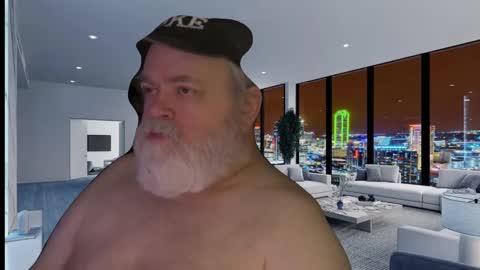 Snapshot of bear4muscle chatting on 15, 12, 2024 Dookie online show from 15, 12, 2024