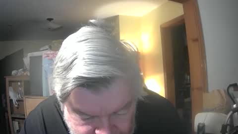 Snapshot of bear8620 chatting on 29, 4, 2026 bear online show from 29, 4, 2026