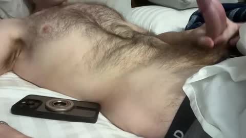Snapshot of bearcum55744 chatting on 14, 5, 2026 bearcum55744 online show from 14, 5, 2026