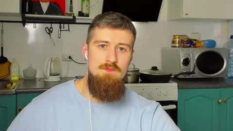 Snapshot of bearded_legend chatting on 30, 1, 2025 Zeus online show from 30, 1, 2025