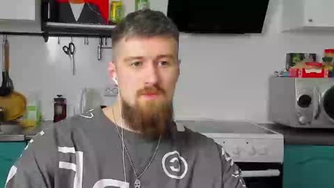 Snapshot of bearded_legend chatting on 22, 2, 2025 Zeus online show from 22, 2, 2025