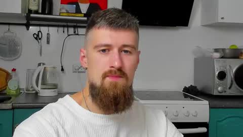 Snapshot of bearded_legend chatting on 22, 9, 2025 Zeus online show from 22, 9, 2025