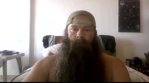 Snapshot of beardeddonkey88 chatting on 3, 2, 2026 beardeddonkey88 online show from 3, 2, 2026
