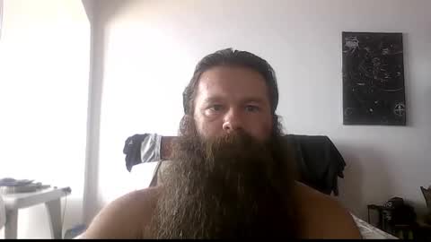 Snapshot of beardeddonkey88 chatting on 5, 2, 2026 beardeddonkey88 online show from 5, 2, 2026