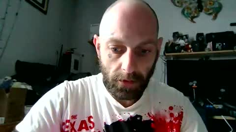 Snapshot of beardednjuicycock chatting on 2, 4, 2026 beardednjuicycock online show from 2, 4, 2026