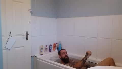 beardedtattedguy online show from 18, 9, 2025