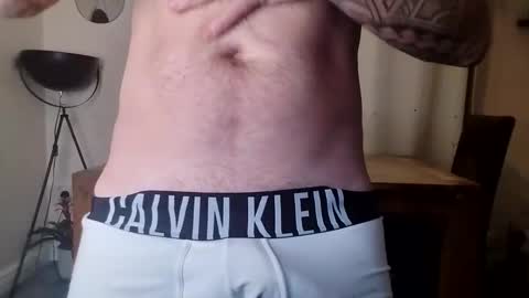 beardedtattedguy online show from 25, 11, 2025