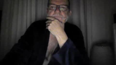 Snapshot of beardman916444 chatting on 19, 1, 2025 Beardman online show from 19, 1, 2025