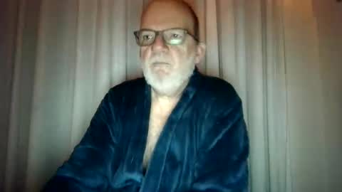 Snapshot of beardman916444 chatting on 16, 11, 2025 Beardman online show from 16, 11, 2025