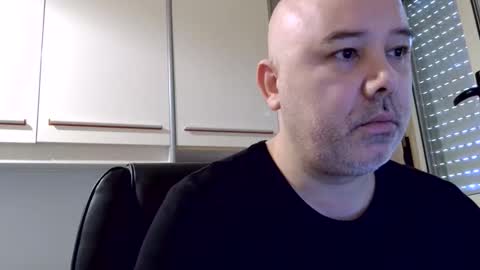 WELCOME EVERYONE MY NAME IS  CHAN ..I WILL BE HAPPY TO SHOW YOU MY CUM online show from 1, 2, 2025