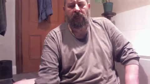 Snapshot of bearsteve75 chatting on 8, 9, 2025 bearsteve75 online show from 8, 9, 2025