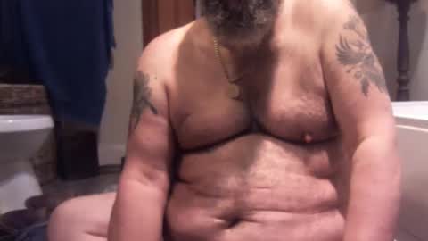 Snapshot of bearsteve75 chatting on 15, 4, 2026 bearsteve75 online show from 15, 4, 2026