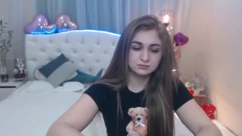 Snapshot of beataangel chatting on 12, 3, 2025 beataangel online show from 12, 3, 2025