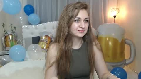Snapshot of beataangel chatting on 12, 9, 2025 beataangel online show from 12, 9, 2025