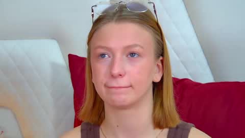 Snapshot of beatricebinoche chatting on 31, 3, 2026 Beatrice online show from 31, 3, 2026