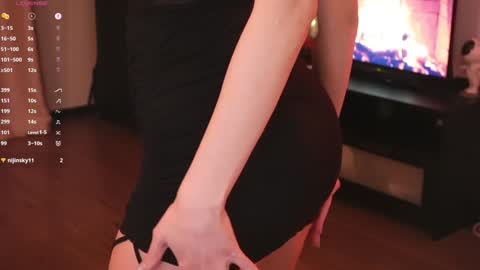 Bzzz Bea online show from 30, 1, 2025