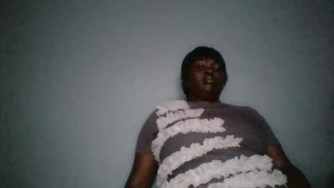 Snapshot of beautie699392 chatting on 24, 2, 2025 Lil stunner online show from 24, 2, 2025