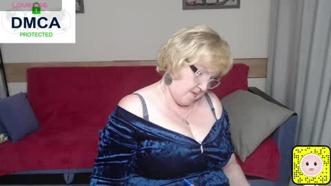 Snapshot of beautiful_lina7 chatting on 18, 4, 2026 your Lana online show from 18, 4, 2026