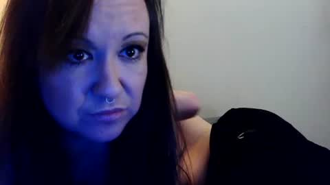 Snapshot of beautifulxxdisaster22 chatting on 4, 4, 2026 kalysta online show from 4, 4, 2026