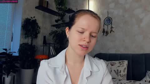 Snapshot of beauty_future chatting on 8, 3, 2025 Nicole online show from 8, 3, 2025