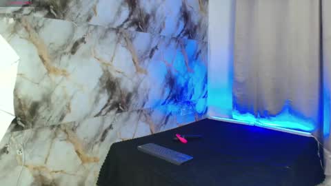 Snapshot of beauty_lana18 chatting on 29, 5, 2026 lana online show from 29, 5, 2026
