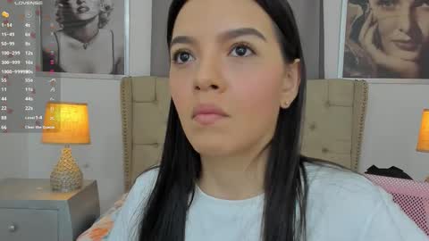 Ariana Reyes online show from 28, 11, 2025