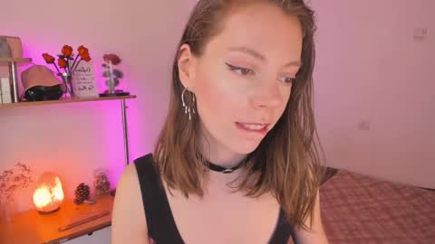 Snapshot of beautyeliise chatting on 3, 3, 2025 Eliise online show from 3, 3, 2025