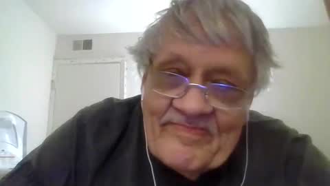 Snapshot of beautytomyeyes chatting on 16, 1, 2025 beautytomyeyes online show from 16, 1, 2025