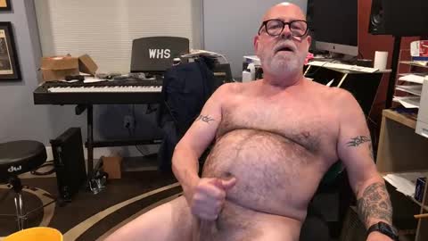 Snapshot of beavermower chatting on 10, 5, 2026 beavermower online show from 10, 5, 2026