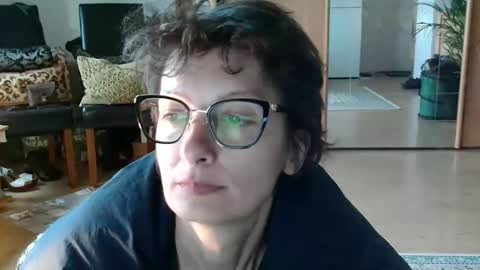 Snapshot of bebacksooon chatting on 16, 5, 2026 Raluca online show from 16, 5, 2026