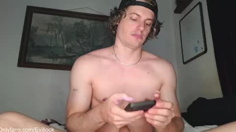 Snapshot of bebexxxdust chatting on 5, 6, 2026 bebe dust online show from 5, 6, 2026