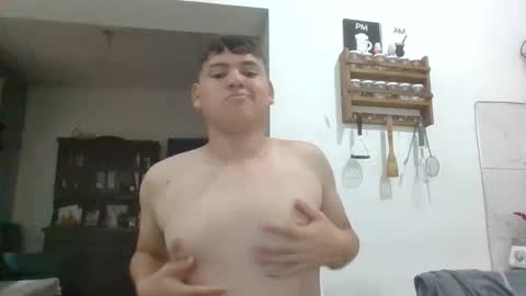 Snapshot of bebote0020 chatting on 12, 10, 2025 bebote0020 online show from 12, 10, 2025