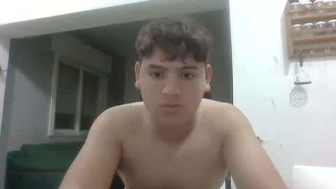 Snapshot of bebote0020 chatting on 5, 11, 2025 bebote0020 online show from 5, 11, 2025