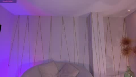 Snapshot of beccabaxter chatting on 29, 4, 2026 Am Becca online show from 29, 4, 2026